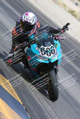 media/Mar-10-2024-SoCal Trackdays (Sun) [[6228d7c590]]/12-Turn 14 Inside (145pm)/